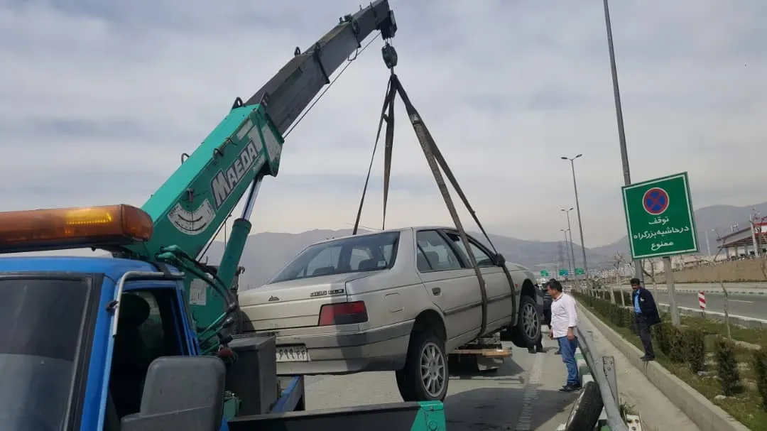 امداد خودرو در اتوبان قزوین‑رشت