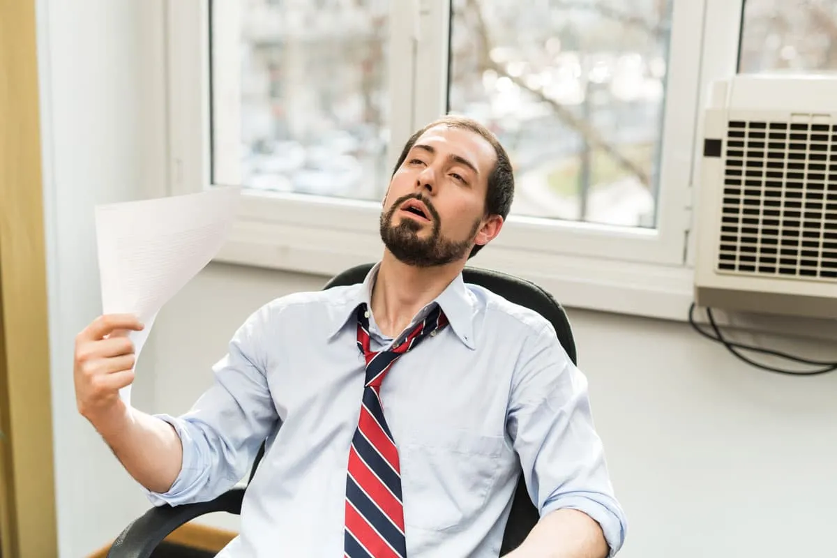 علت باد گرم زدن کولر گازی چیست ؟