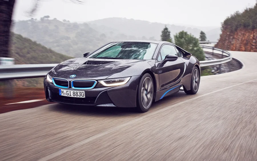 مشخصات فنی بی ام و BMW سری i i8