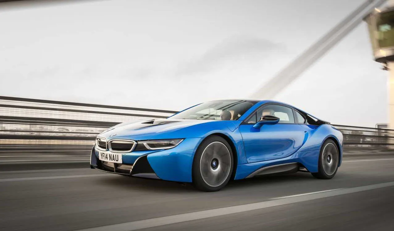 مشخصات فنی بی ام و BMW سری i i8