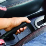دلایل پایین نیامدن ترمز دستی