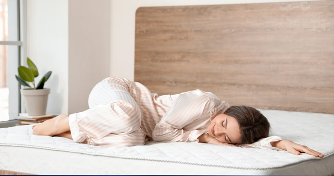 راهنمای خرید اینترنتی تشک طبی؛ رویا بهتر است یا رویال؟