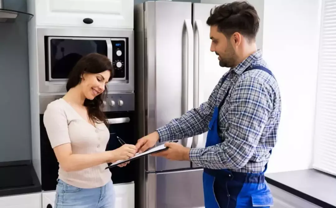 تعمیر لوازم خانگی یا خرید مجدد؟ راهنمای جامع مدیریت هزینه‌ها در بازار آشفته لوازم منزل (ویژه شهروندان مشهد)