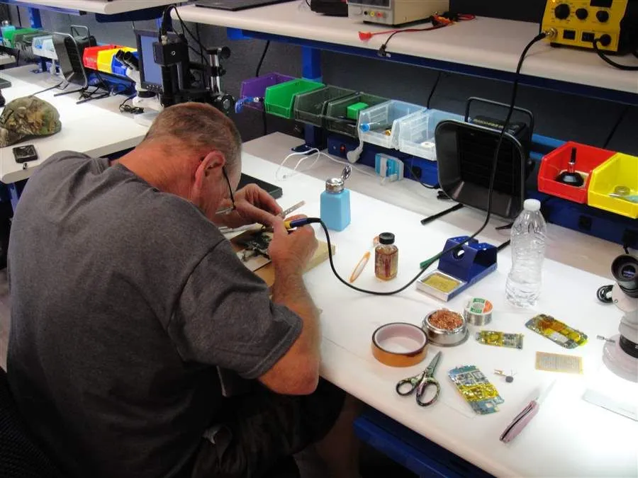 نمایندگی تعمیر تلفن رومیزی در تهران