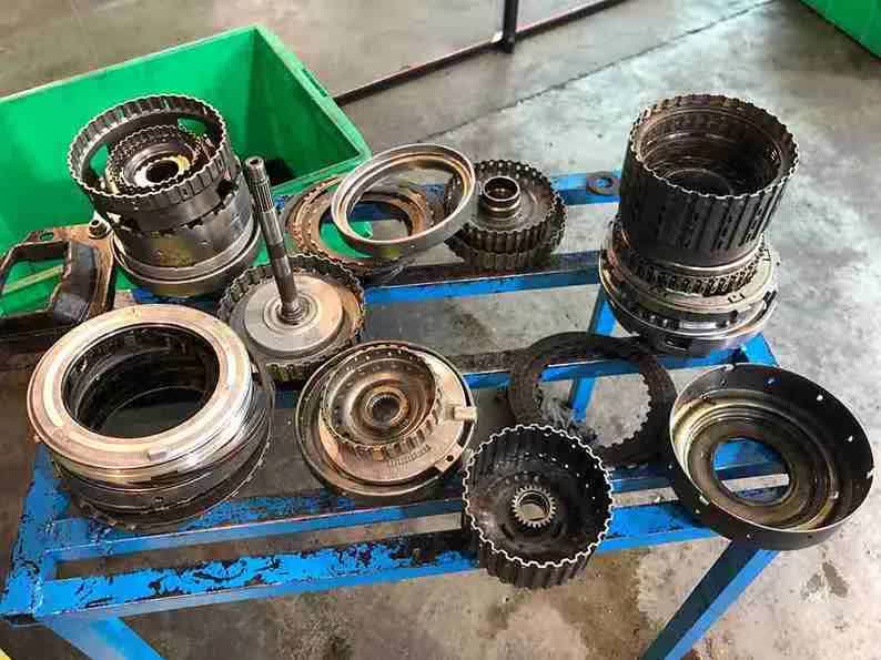 علائم هشداردهنده خرابی گیربکس آریزو 5