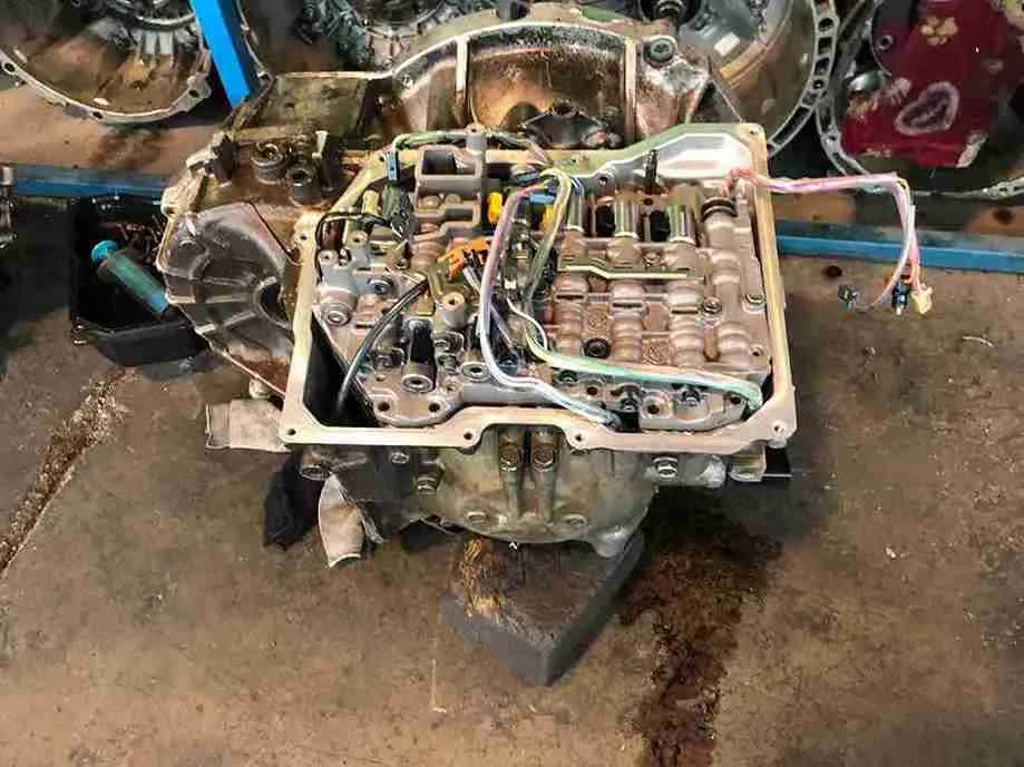 علائم هشداردهنده خرابی گیربکس آریزو 5